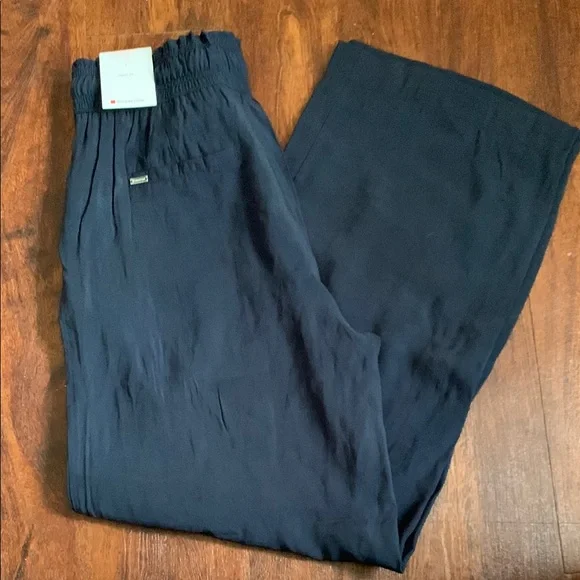 Wide leg women’s pants 👖 - Picture 5 of 10